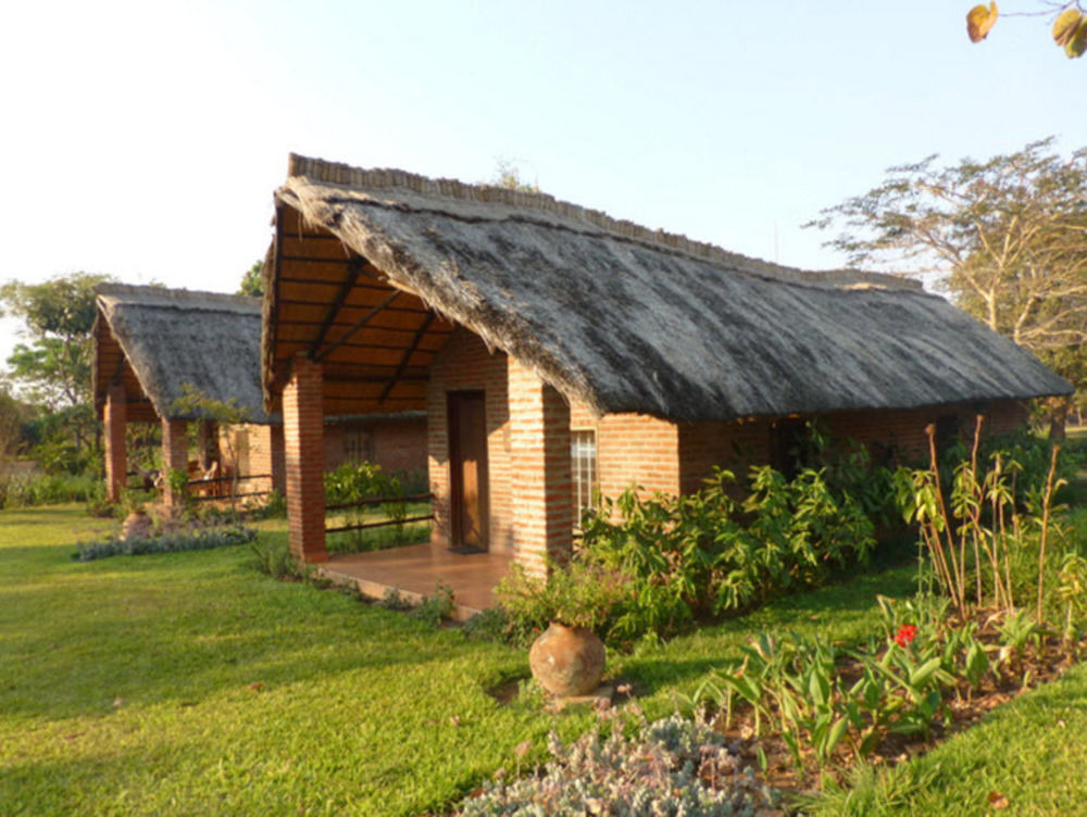 Barefoot Safari Lodge Lilongüe Exterior foto